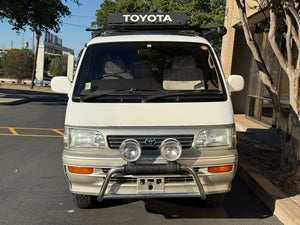 1996 Toyota Hiace Super Custom Diesel 4x4 *SOLD*