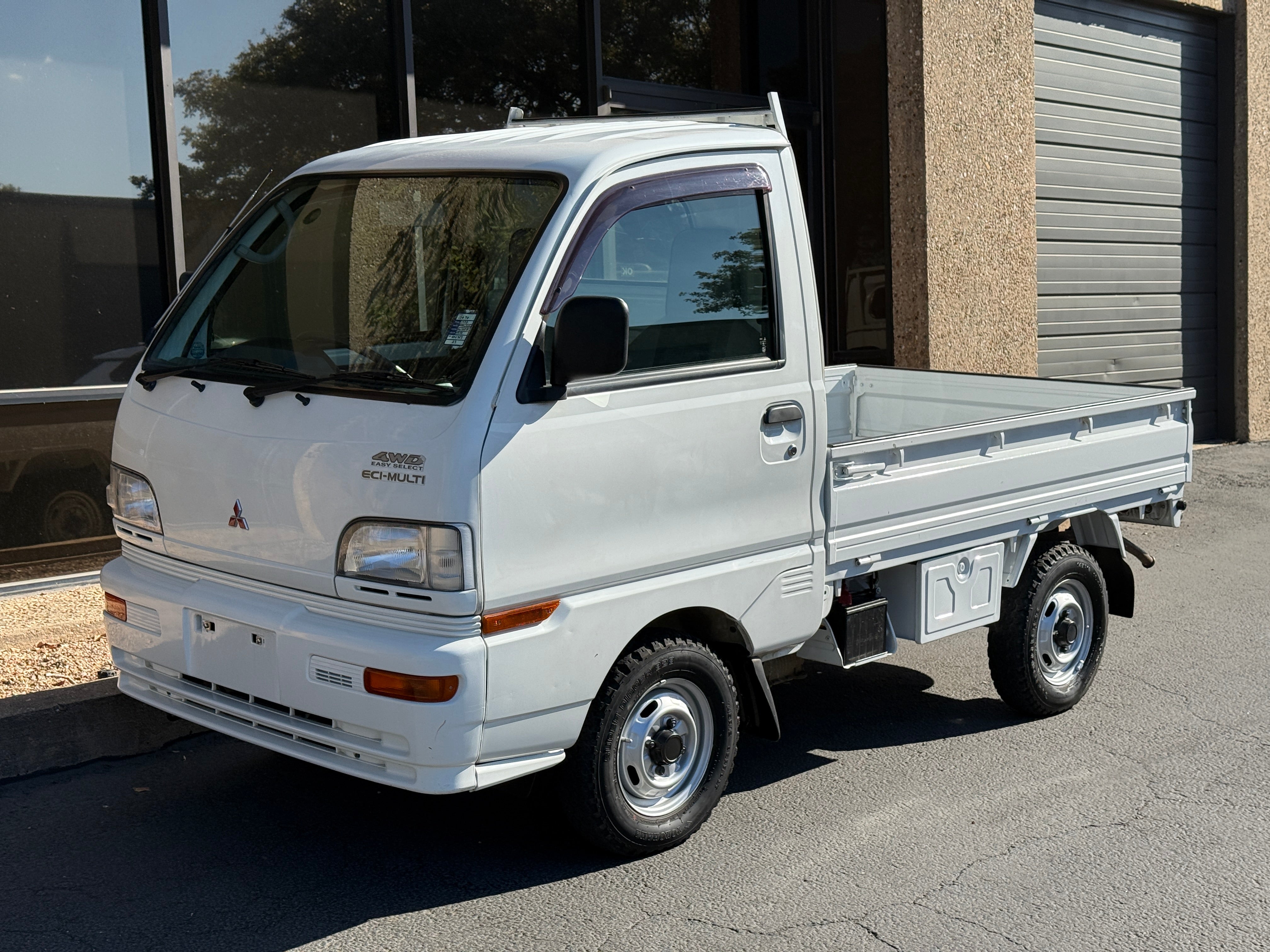 1998 Mitsubishi Minicab TL 4x4 EFI A/C *SOLD*