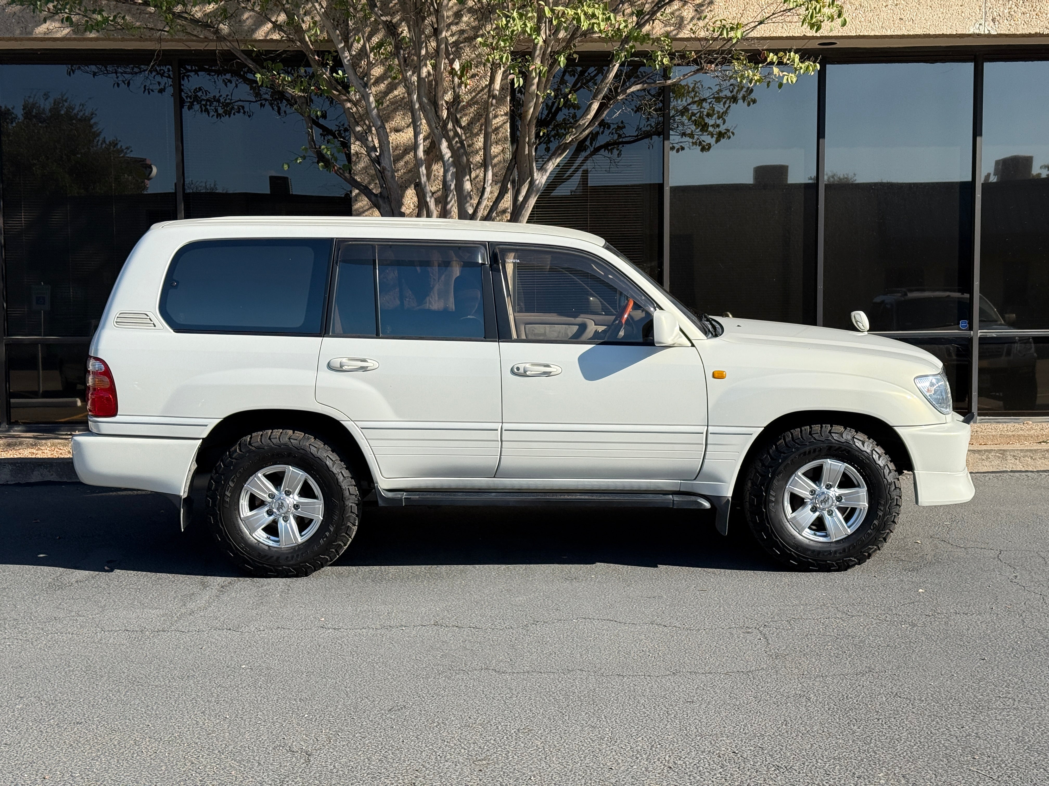 1998 Toyota Land Cruiser VX Limited UZJ100