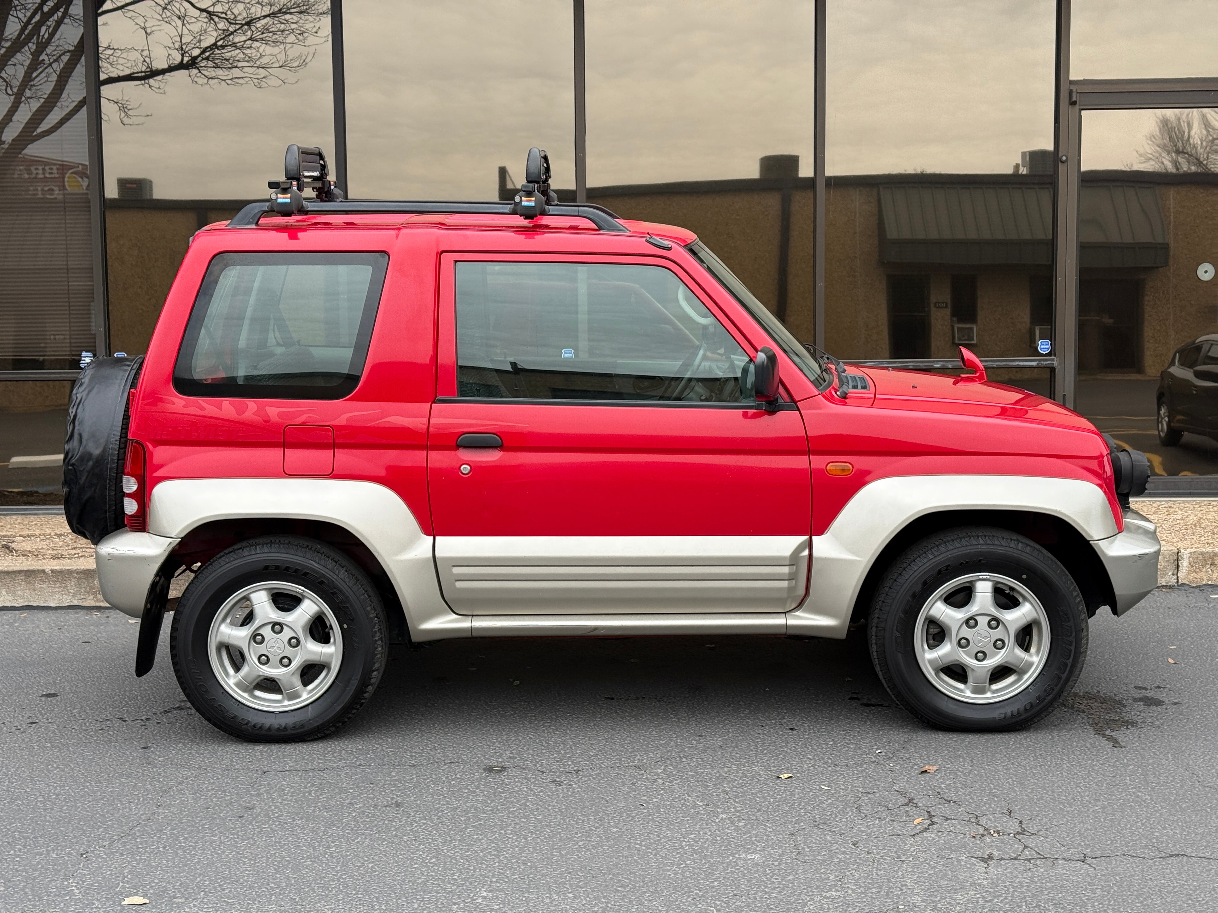 1996 Mitsubishi Pajero Jr 4x4