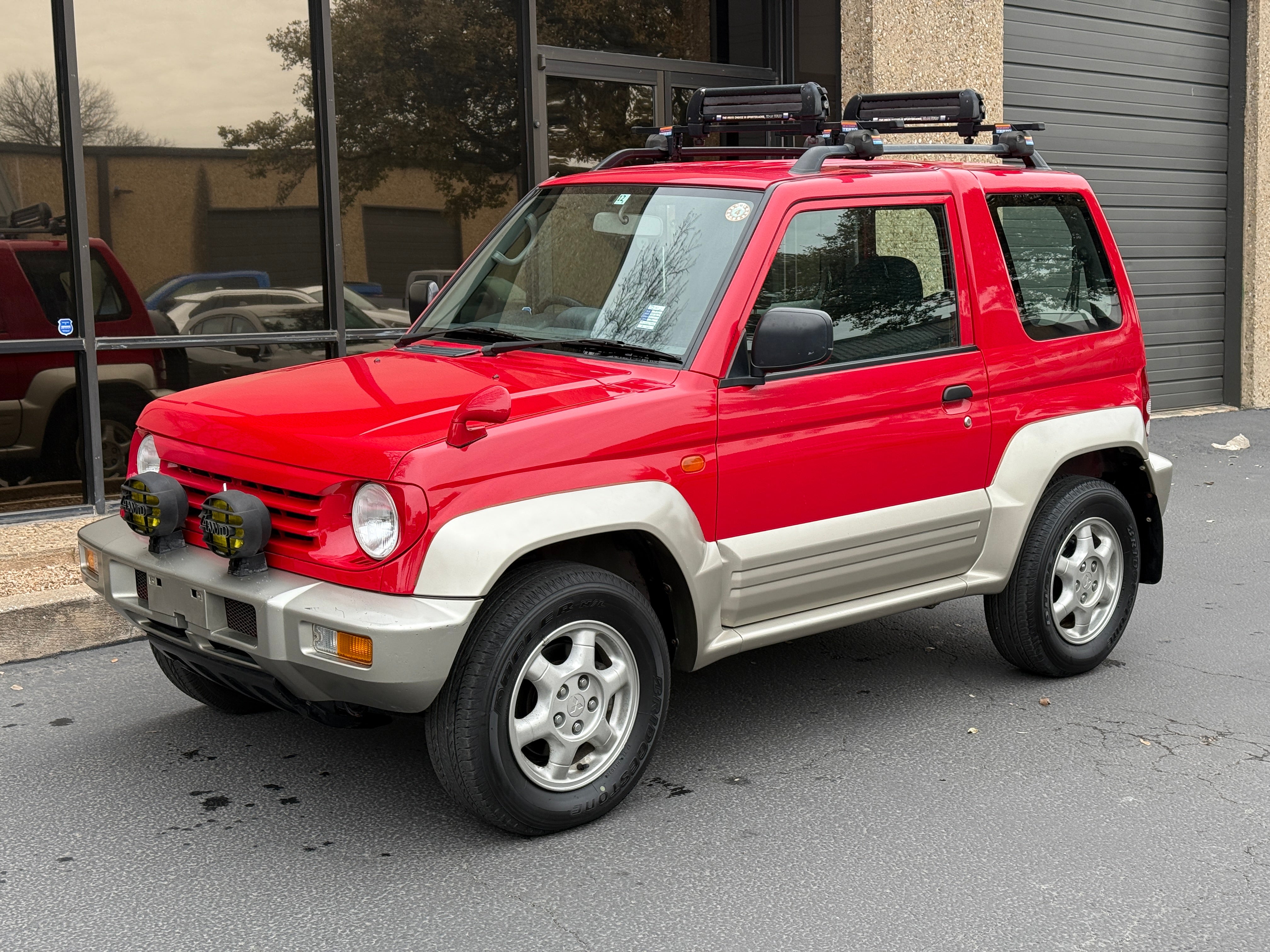 1996 Mitsubishi Pajero Jr 4x4